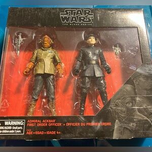 Star War The Black Series General Ackbar & Officer NewInBox Toys R Us Exclusive